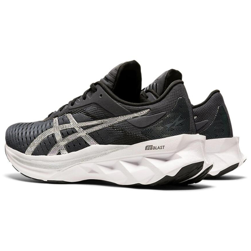 Asics Novablast 1