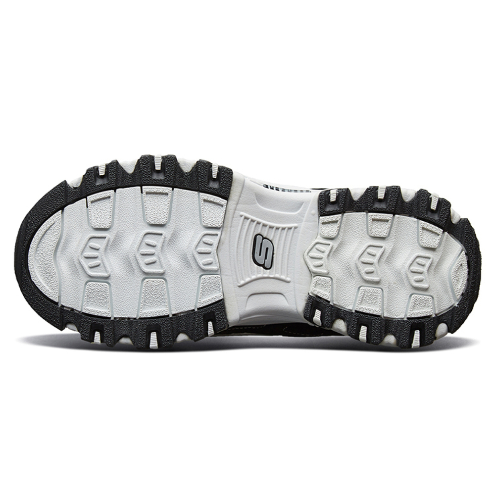 Skechers