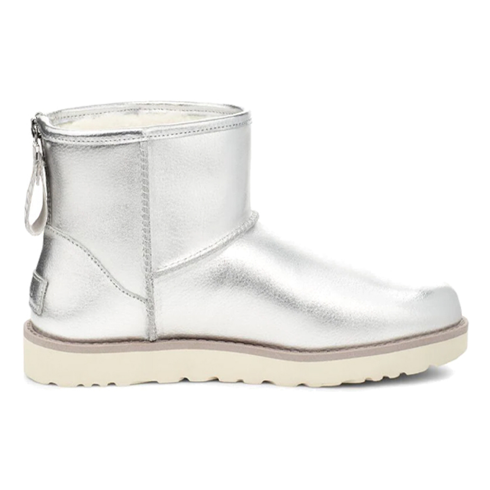 UGG Classic Mini