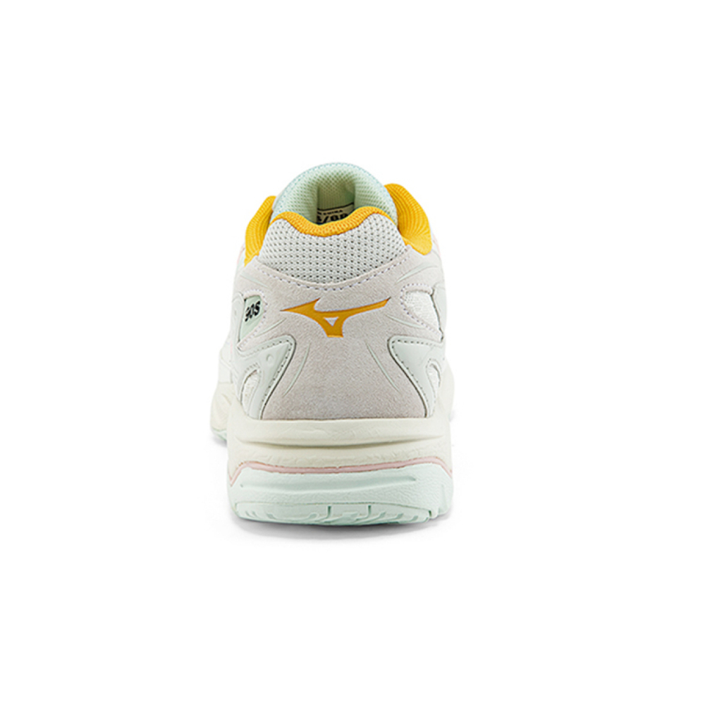 Mizuno Wave Solar