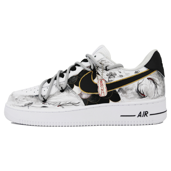 【 】 Nike Air Force 1