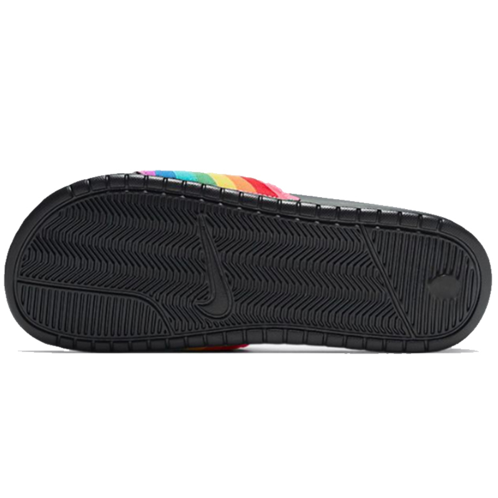 Nike Benassi
