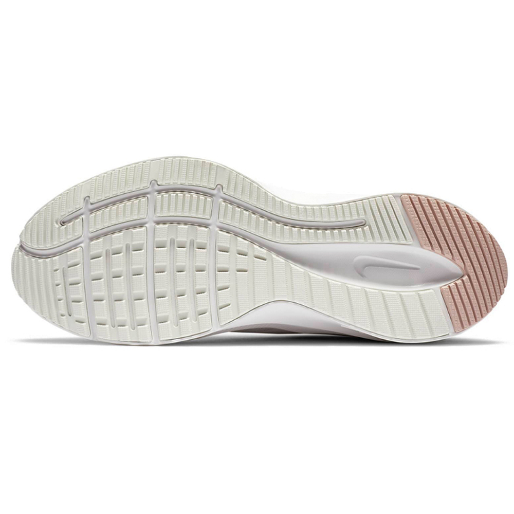 Nike Quest 3