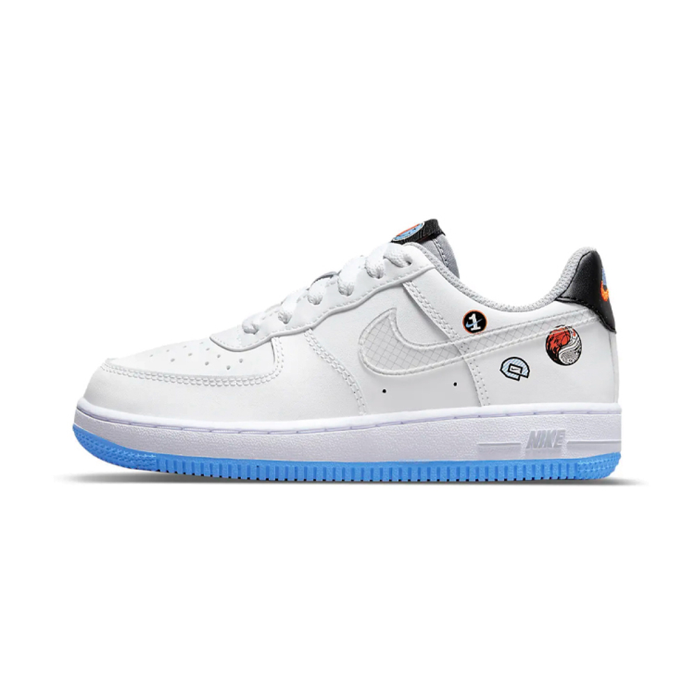 Nike Air Force 1 LV8 3