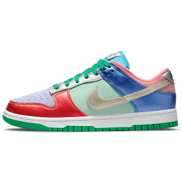Nike Dunk "Sunset Pulse"