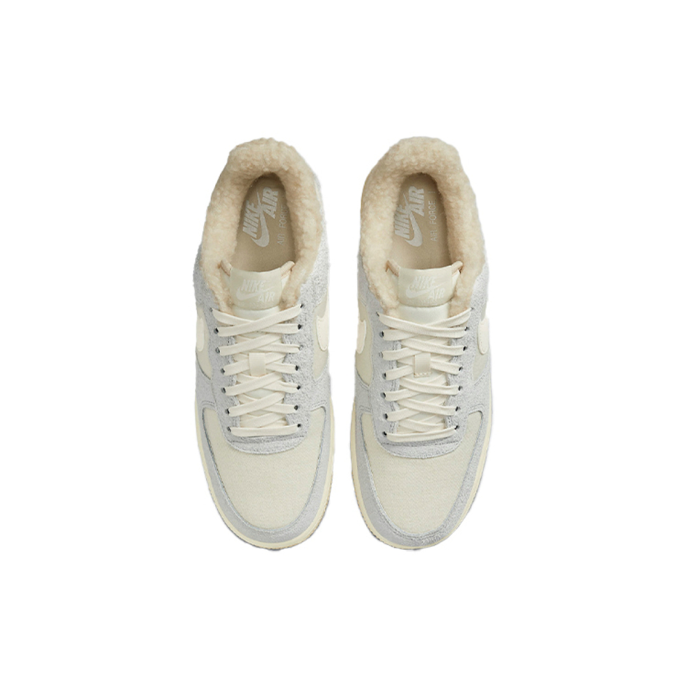 Nike Air Force 1 '07 LV8