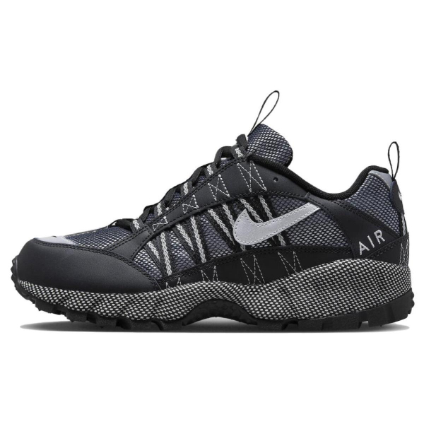 Nike Air Humara QS "Black Metallic"