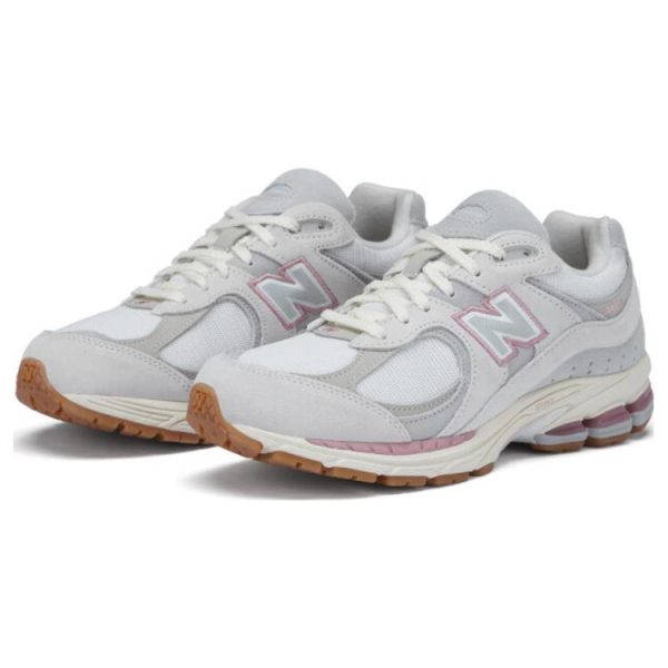 New Balance NB 2002R
