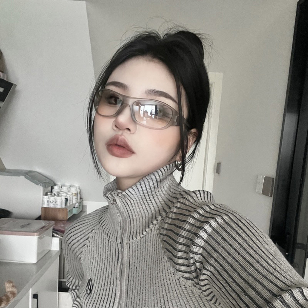 MUYKUY Y2K Ins PC