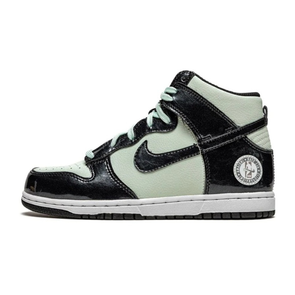 Nike Dunk Barely Green