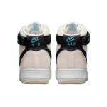 Nike Air Force 1 07 lx