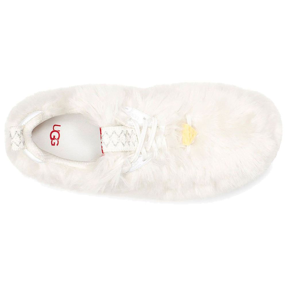 UGG CA805