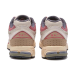 New Balance NB 2002R