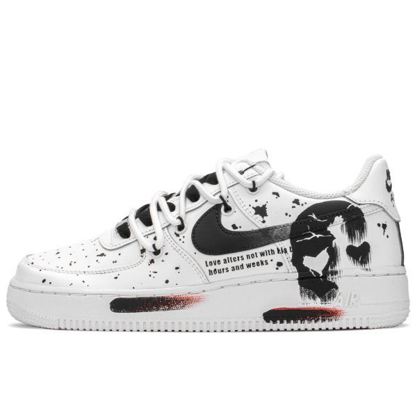 【 】 Nike Air Force 1