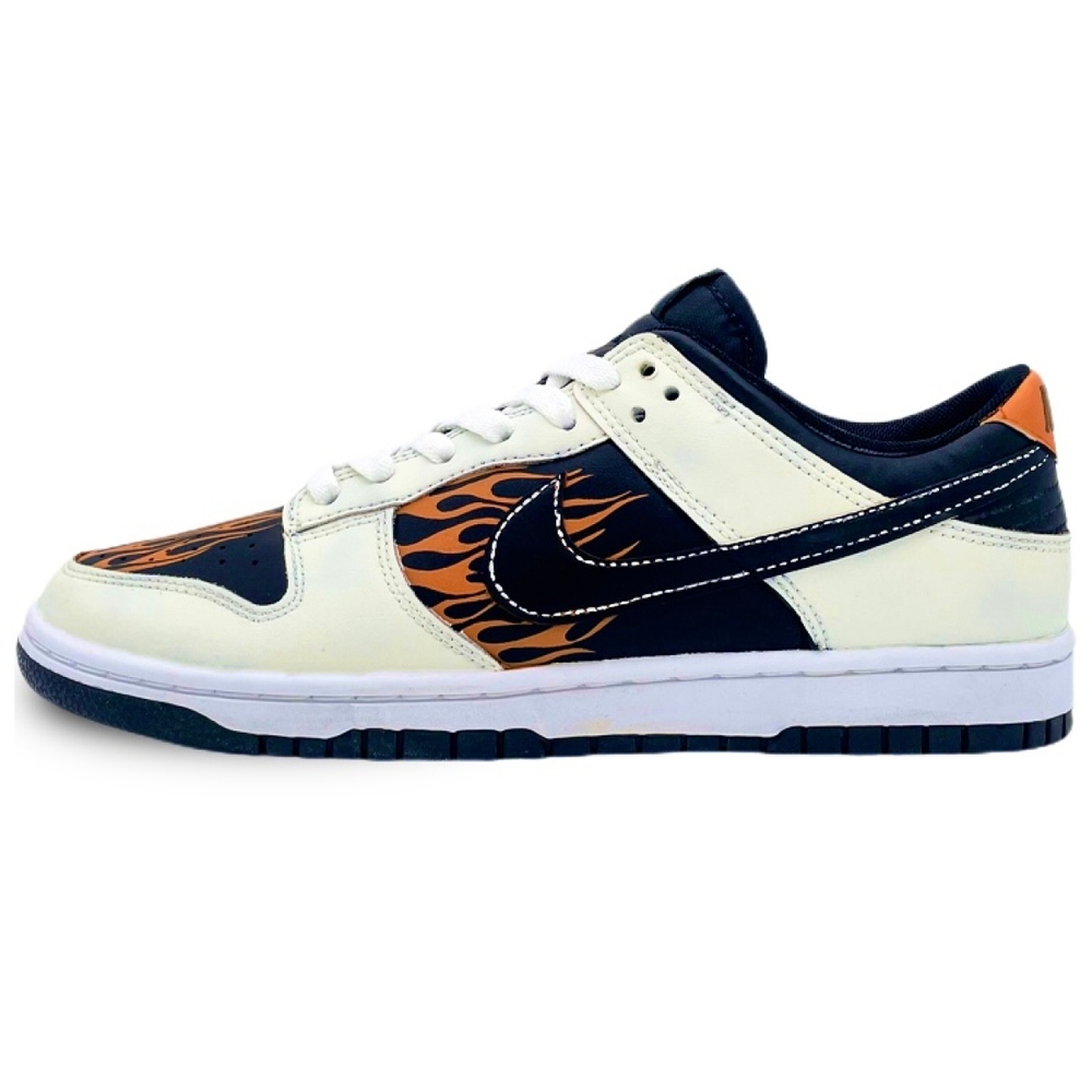 【 】 Nike Dunk Low