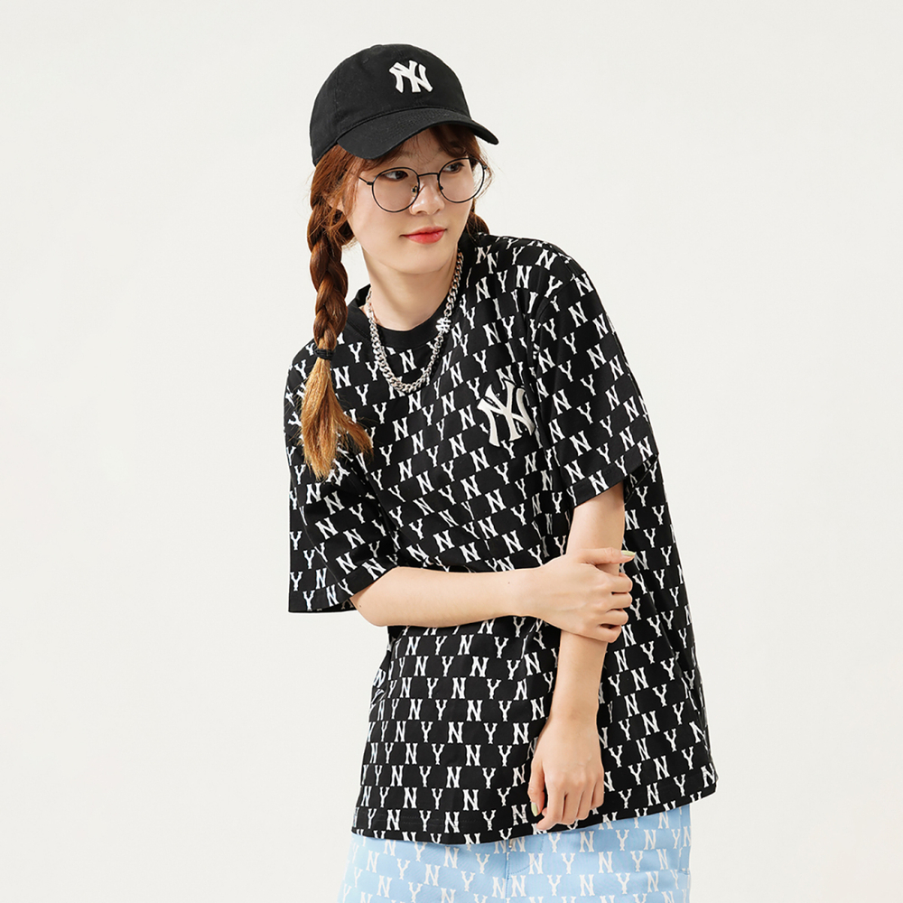 MLB T