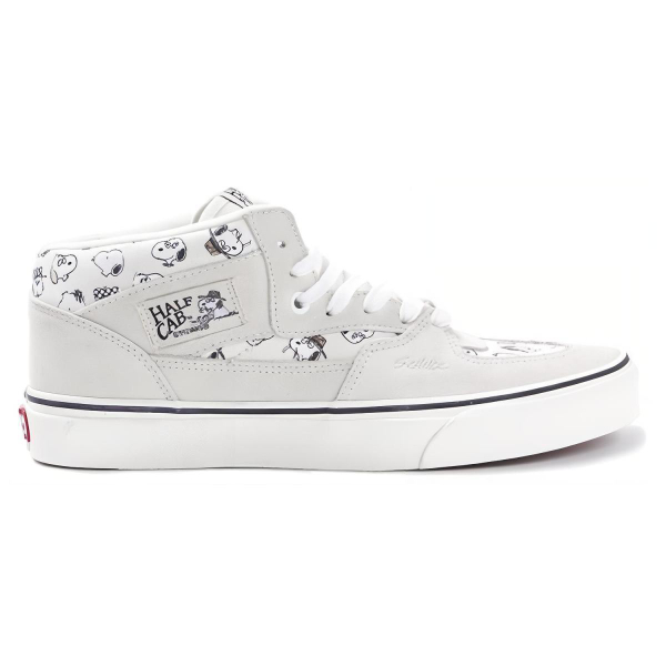 Peanuts x Vans Half Cab Pro Skate Snoopy Family