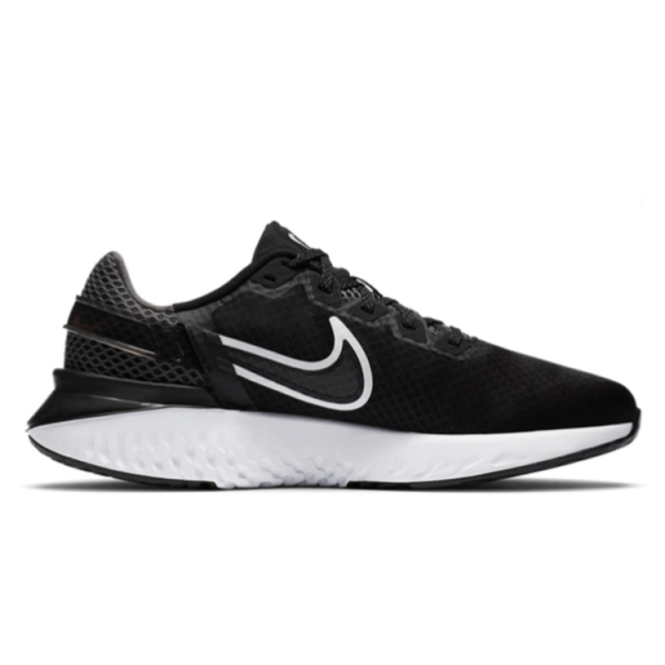 Nike Legend React 3