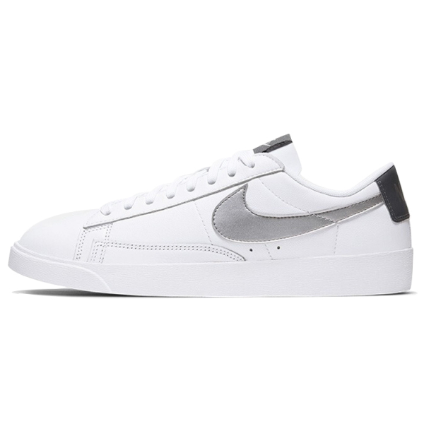 Nike Blazer LE