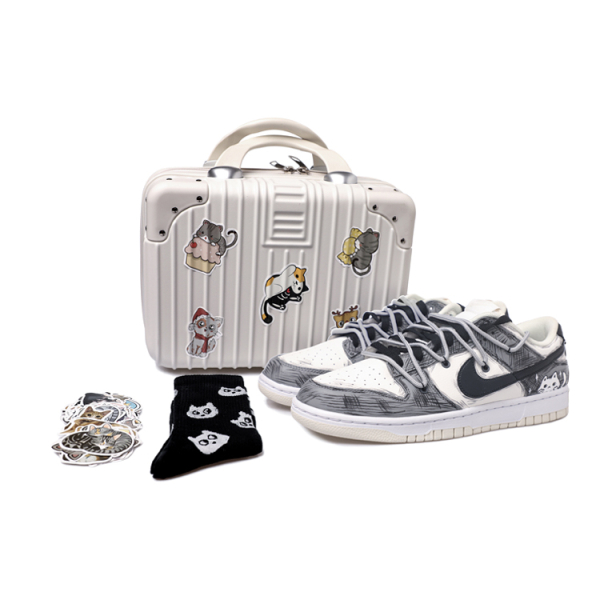 【 】 Nike Dunk Retro OKHR