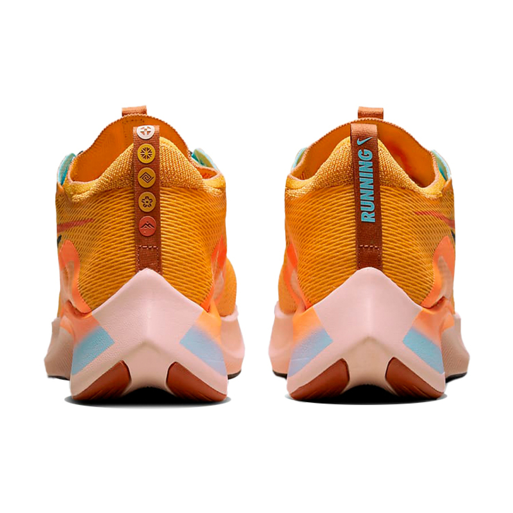 Nike Zoom Fly 4 React