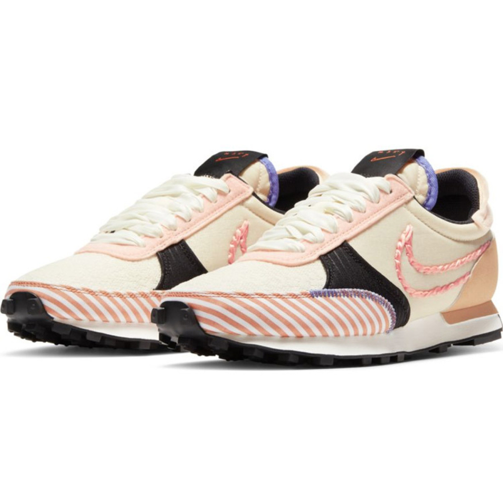 Nike Daybreak type