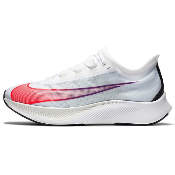 Nike Zoom Fly 3 logo