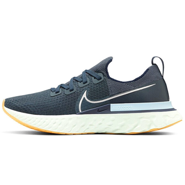 Nike React Infinity Run Flyknit 1