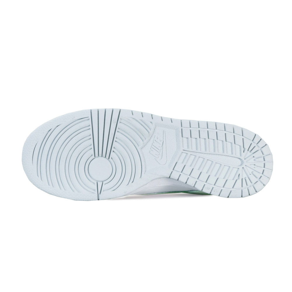 【 】 Nike Dunk GS