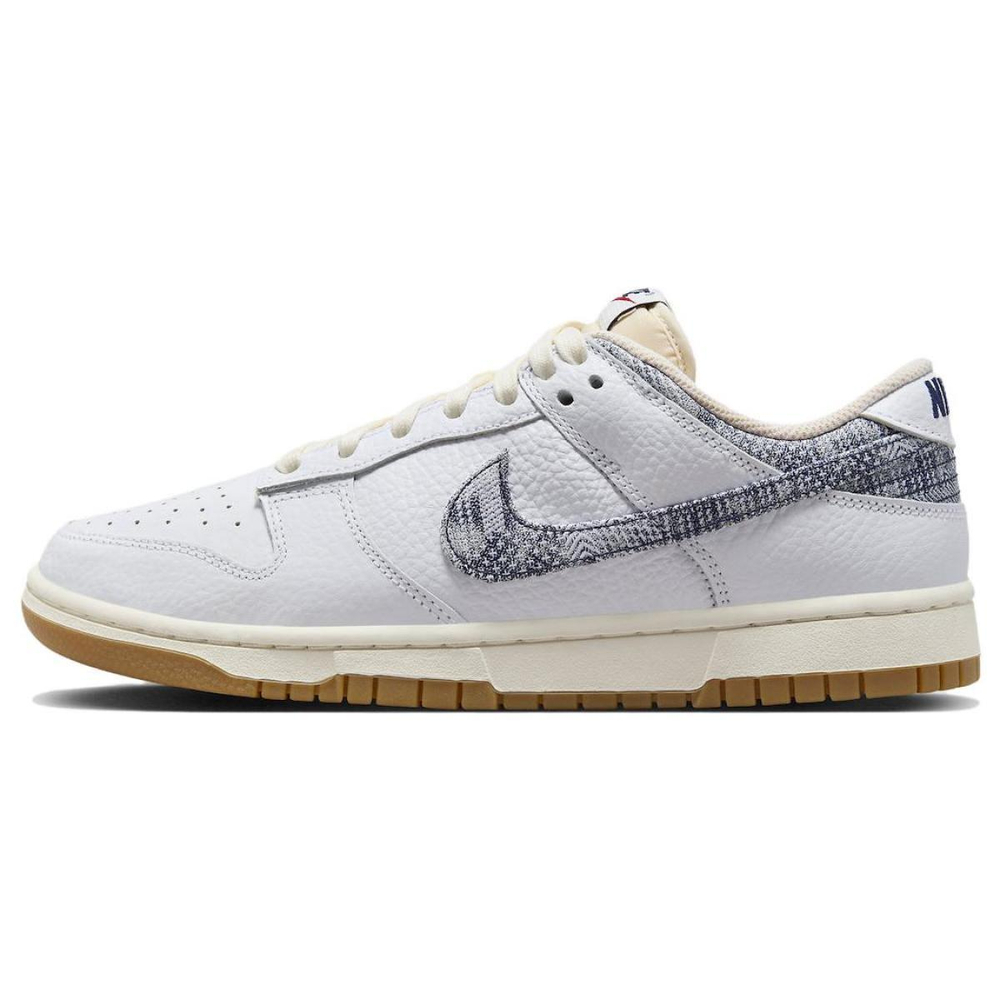 Nike Dunk "Washed Denim"