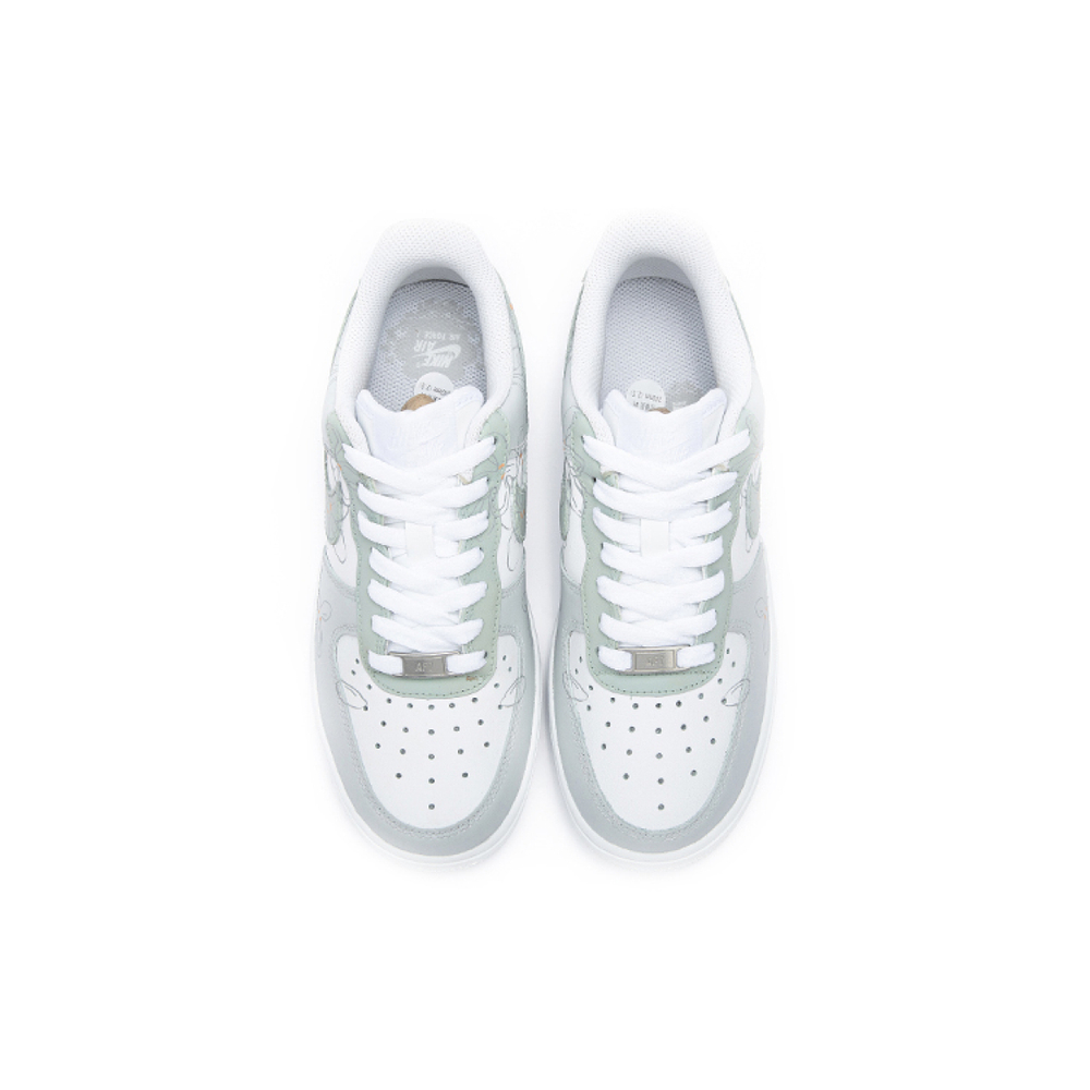 【 】 Nike Air Force 1