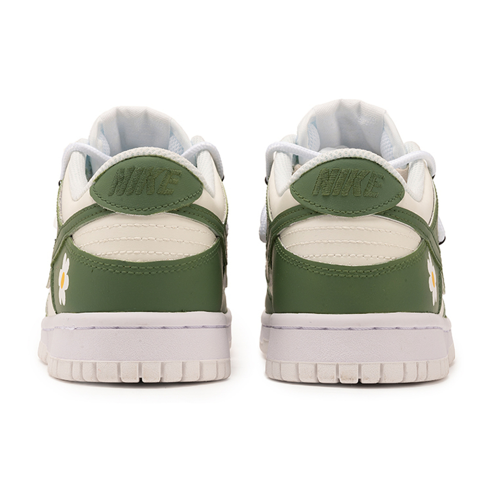 【 】 Nike Dunk Low GS