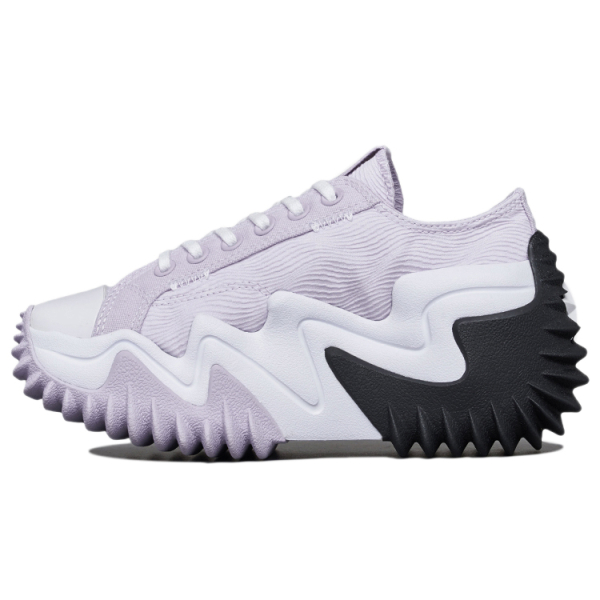 Converse Run Star Hike Motion