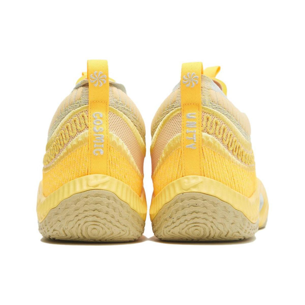 Nike Cosmic Unity 3 "Pale Vanilla"