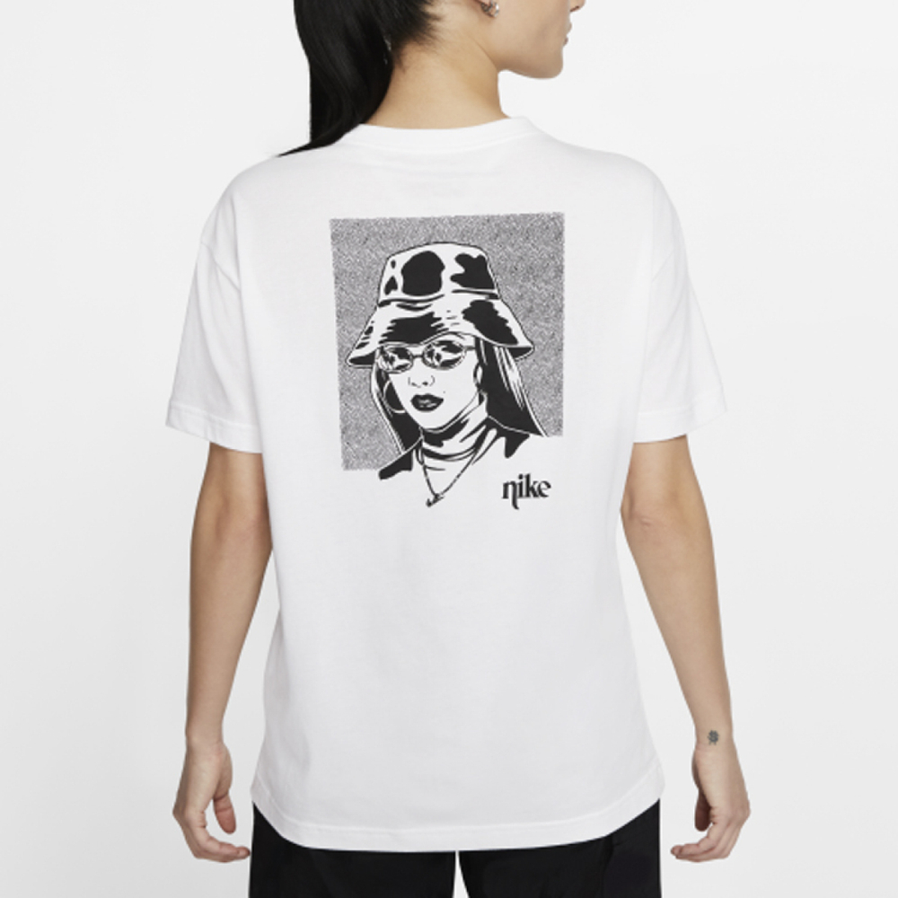 Nike T
