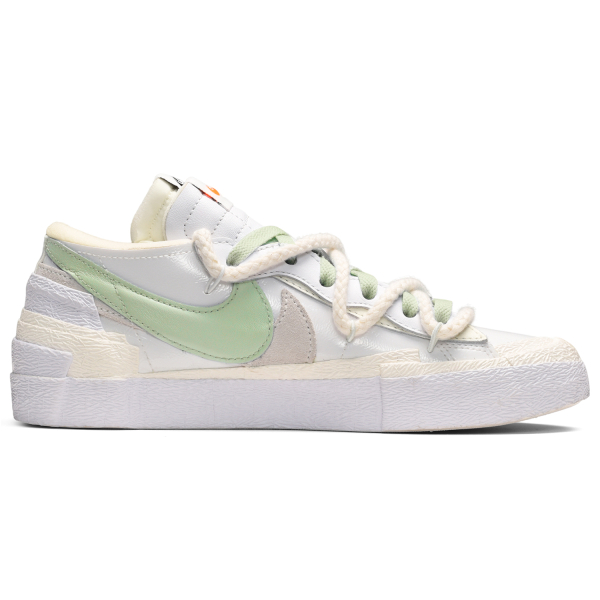 【 】 Sacai x Nike Dunk
