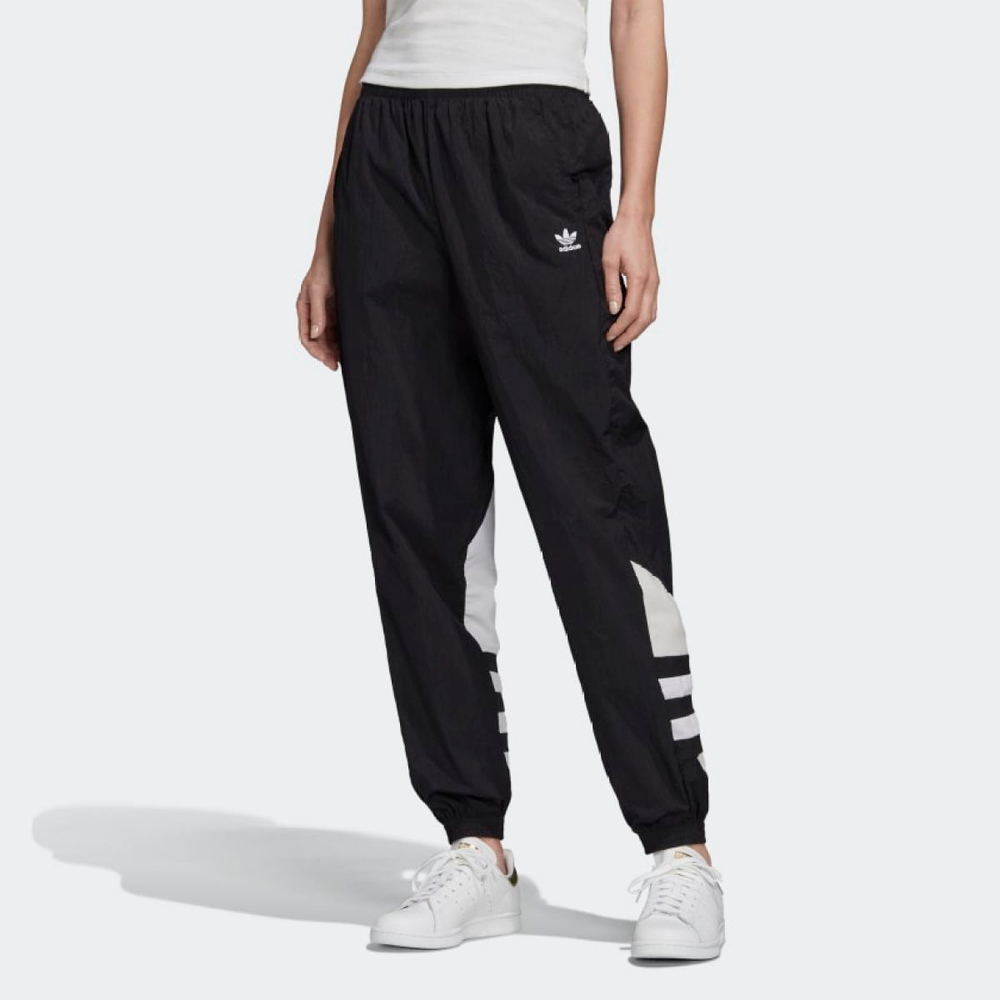Adidas originals Logo