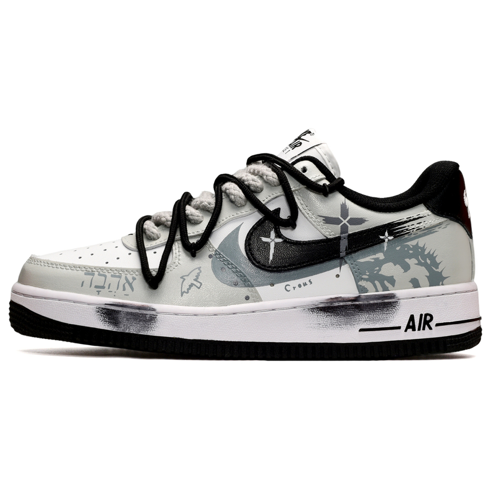 【 】 Nike Air Force 1