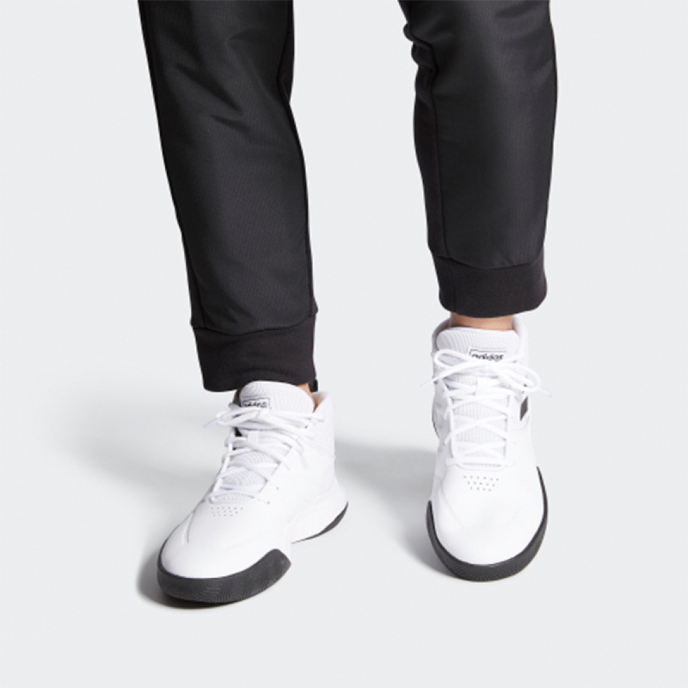 Adidas OwnTheGame wide