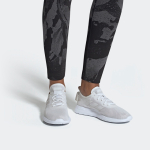 Adidas neo Yatra