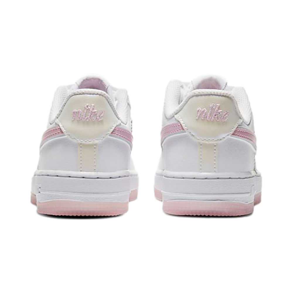 Nike Air Force 1 LV8