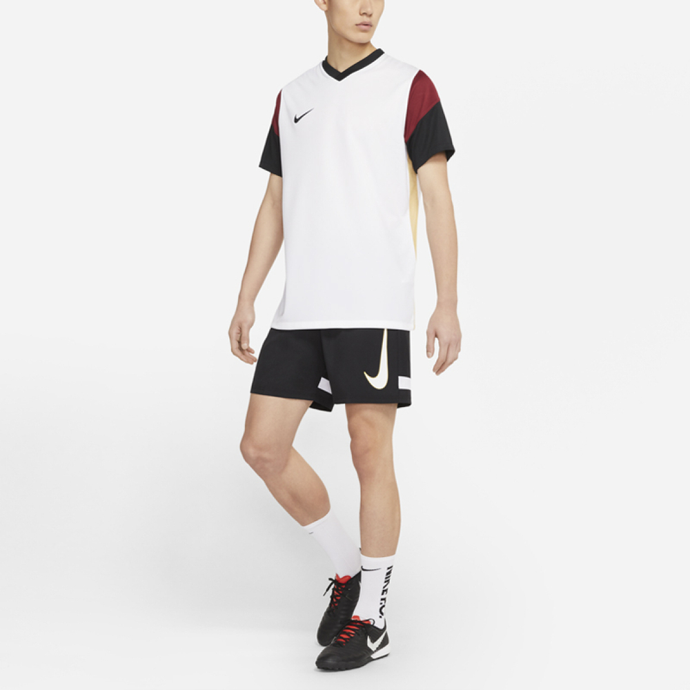 Nike Logo