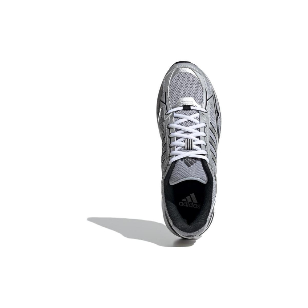 Adidas Spiritain 2000