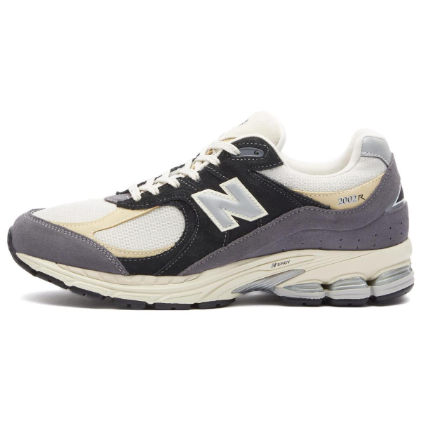 New Balance NB 2002R
