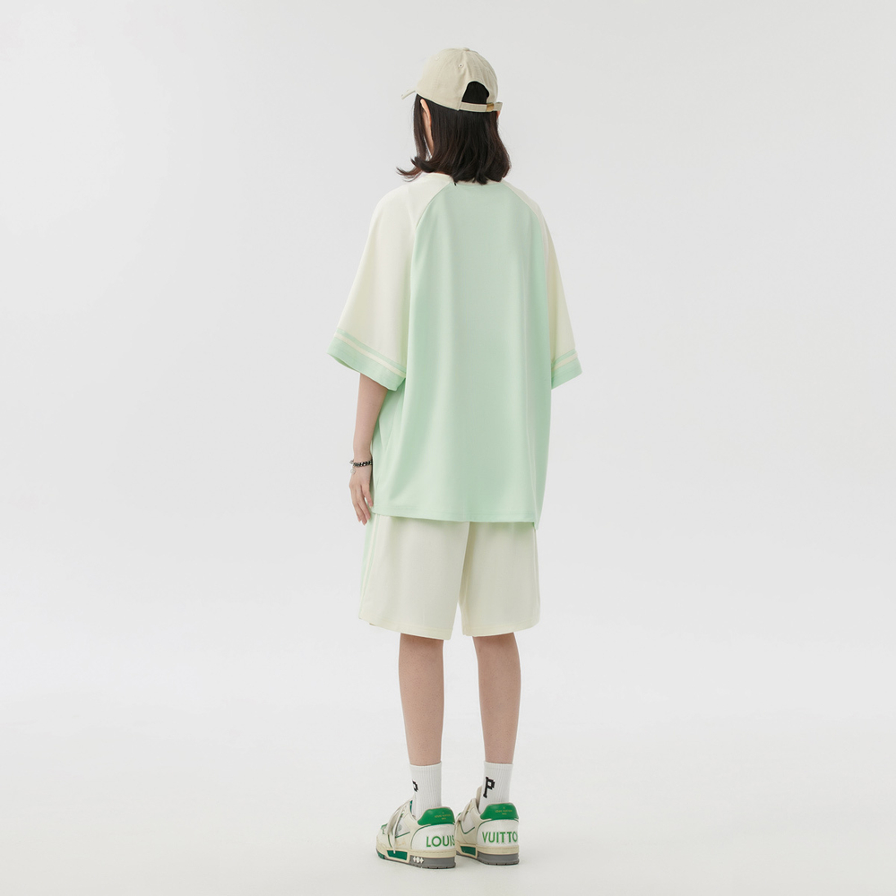 S.view Logo T