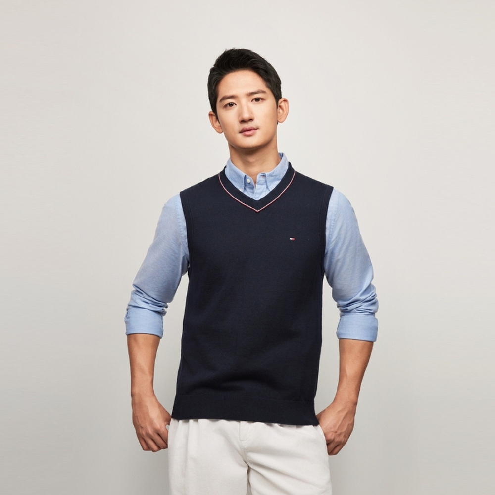 Tommy Hilfiger V