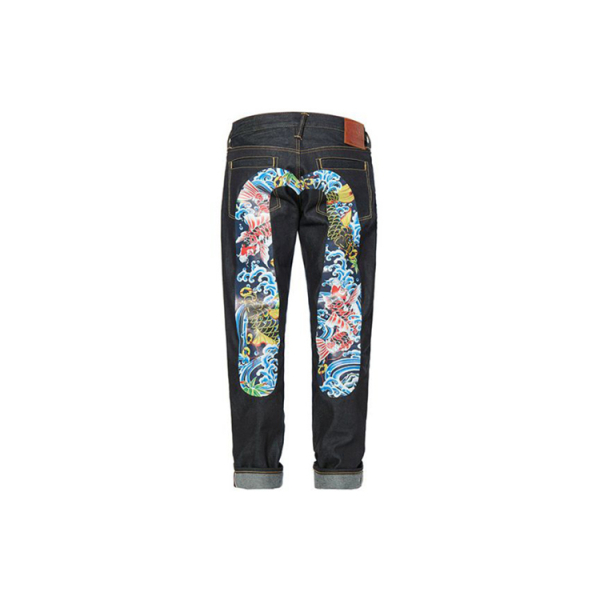 EVISU M