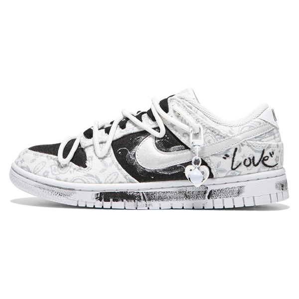 【 】 Nike Dunk Low ESS "White Paisley"
