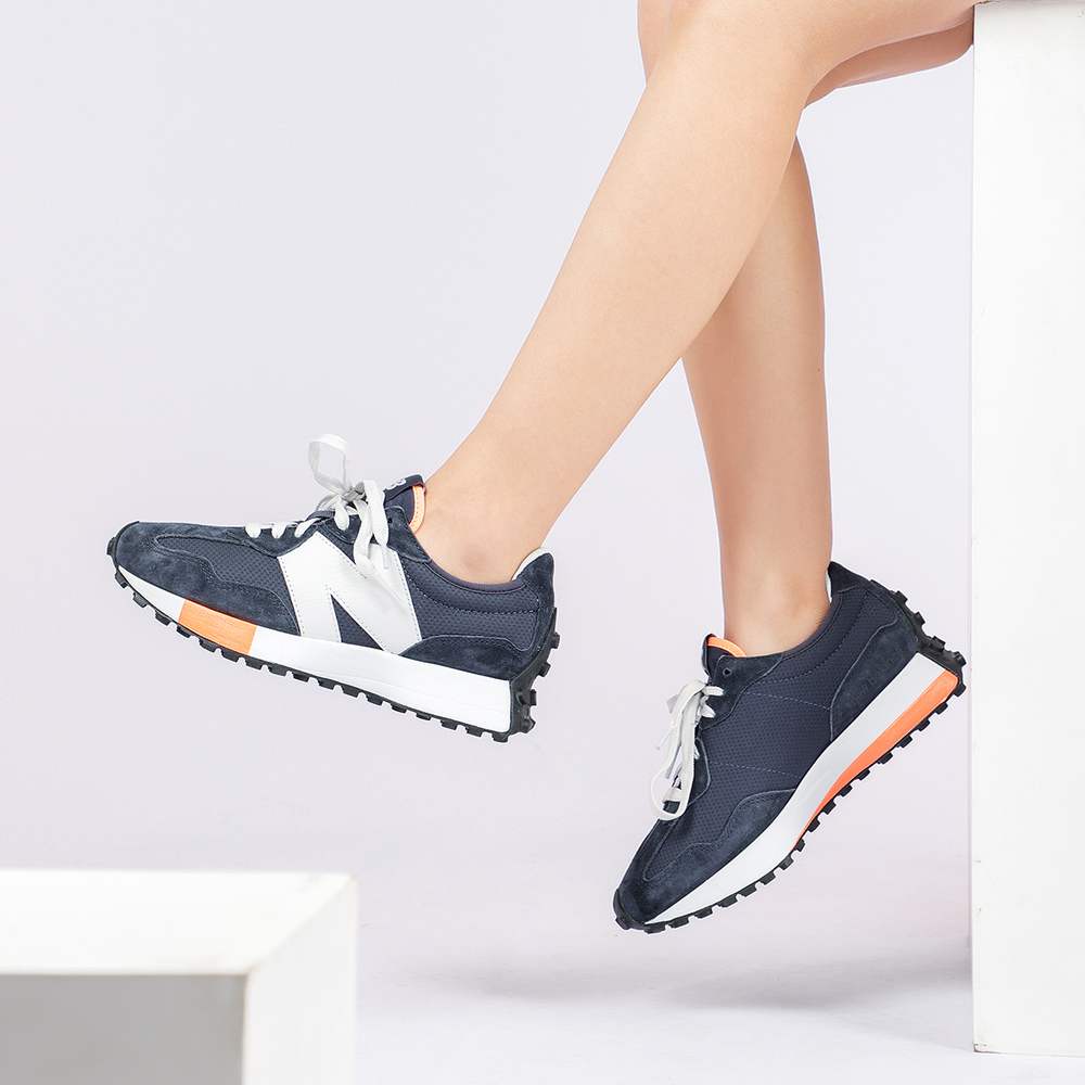 Niko and... x New Balance NB 327