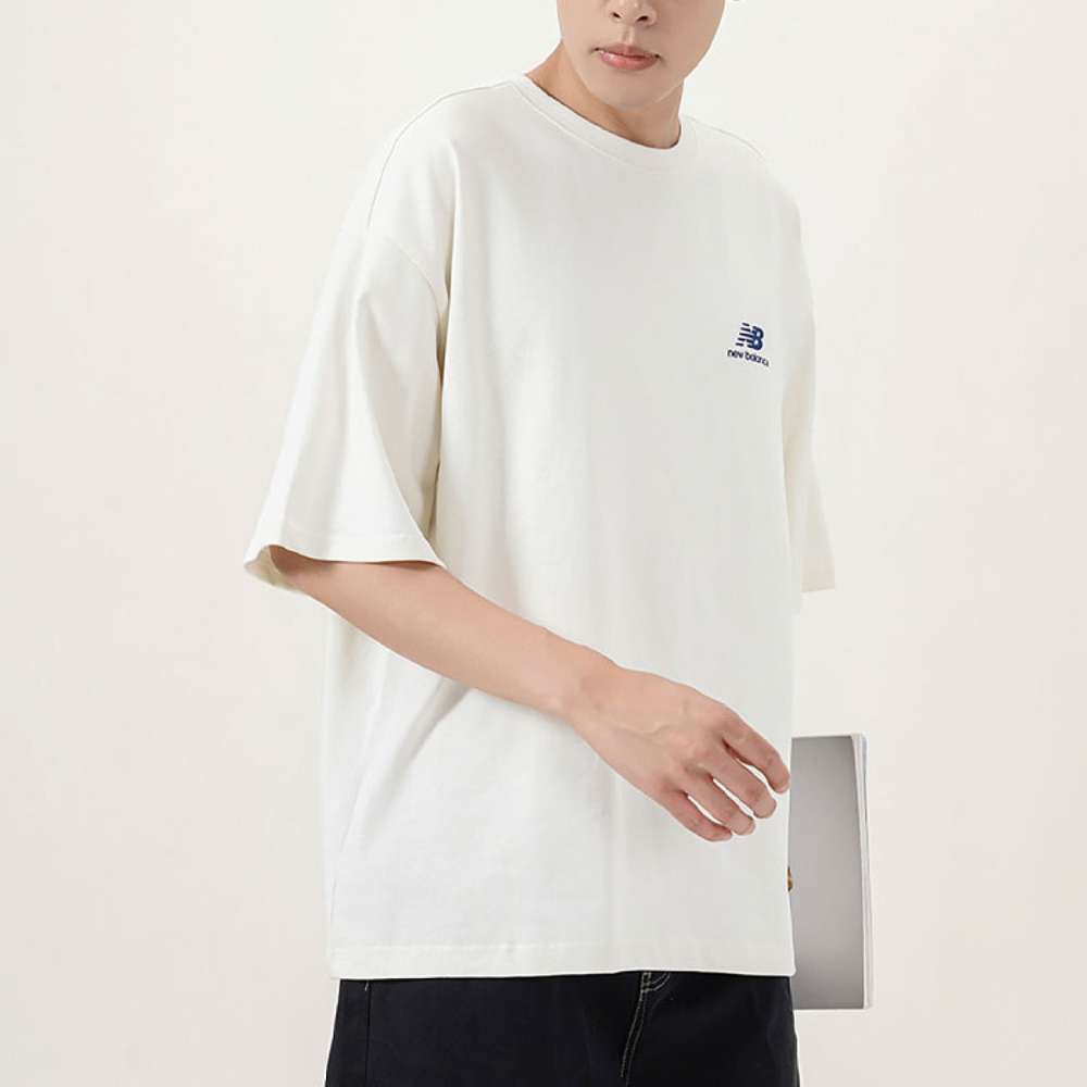New Balance Logo T